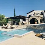 The Goathouse * Larnaca