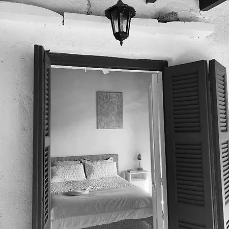 The Goathouse Villa