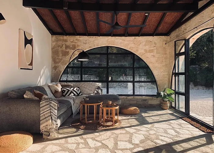 The Goathouse * Larnaca